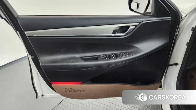 Hyundai The New Grandeur IG id 4283619 из Кореи 16