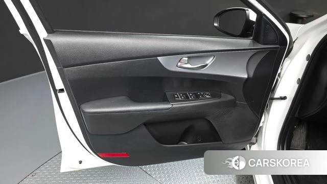 Kia The New K3 2nd generation id 4721323 из Кореи 16