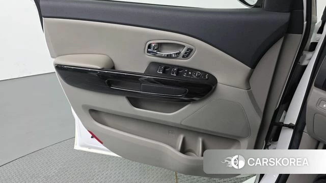 Kia The New Carnival id 4363473 из Кореи 16
