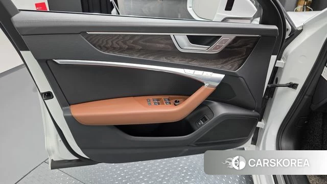 Audi A6 (C8) id 4196188 из Кореи 16