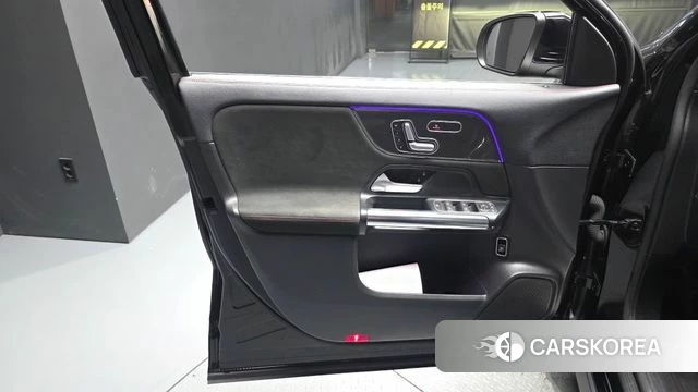 Mercedes-Benz GLA - Class H247 id 4717115 из Кореи 16