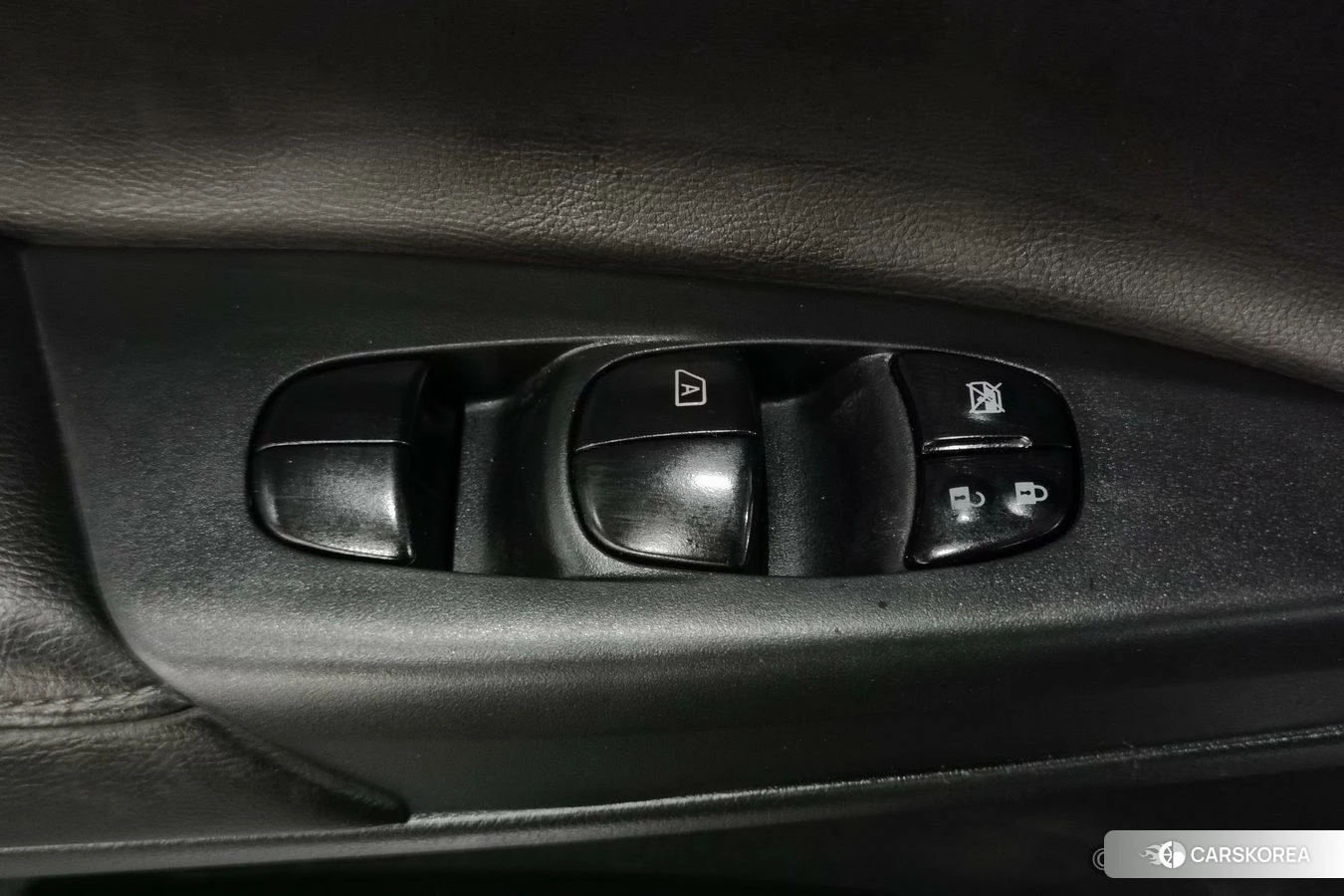 Nissan Xuan Yi id 4498526 из Китая 16