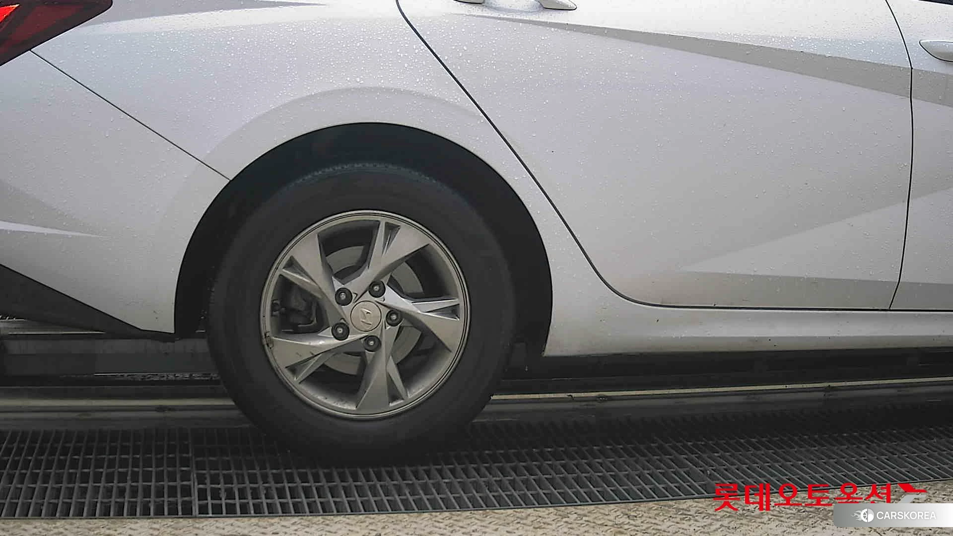 Hyundai Avante id 4352325 из Кореи 16
