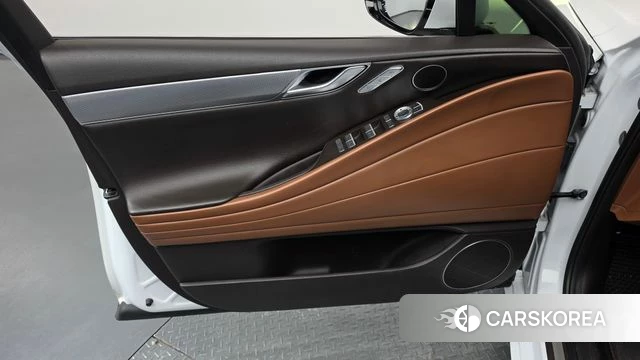 Genesis G80 (RG3) id 4759105 из Кореи 16