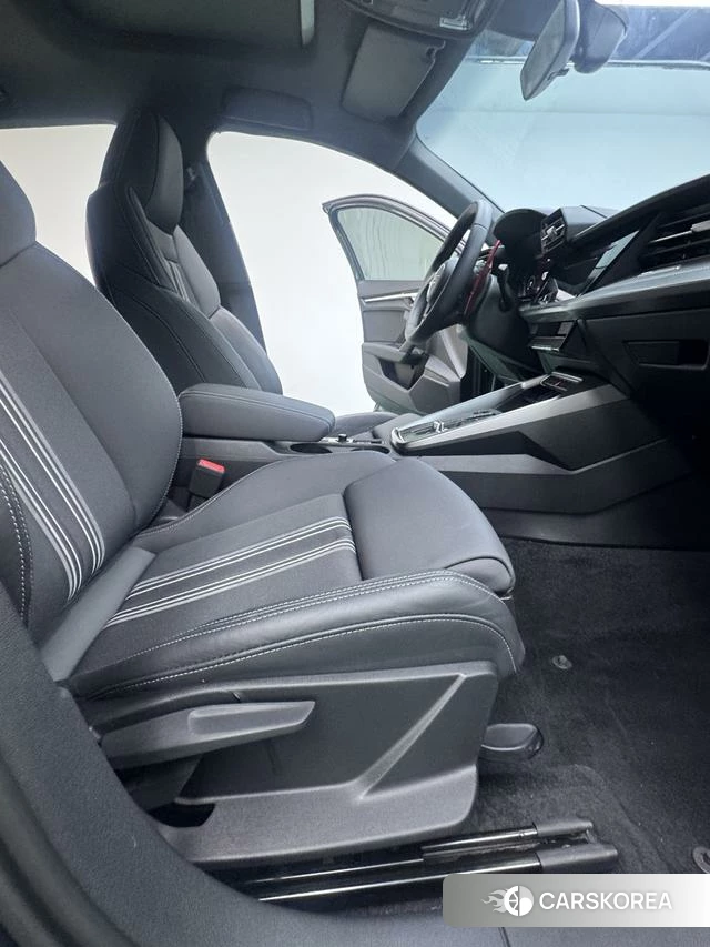 Audi A3 id 4387280 из Китая 16
