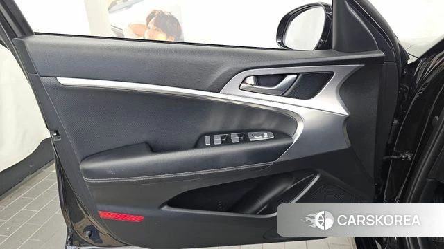 Genesis G70 id 4595793 из Кореи 16