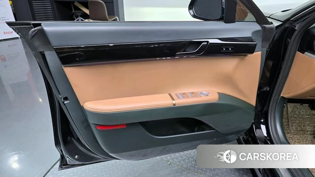 Hyundai Grandeur (GN7) id 4194165 из Кореи 16