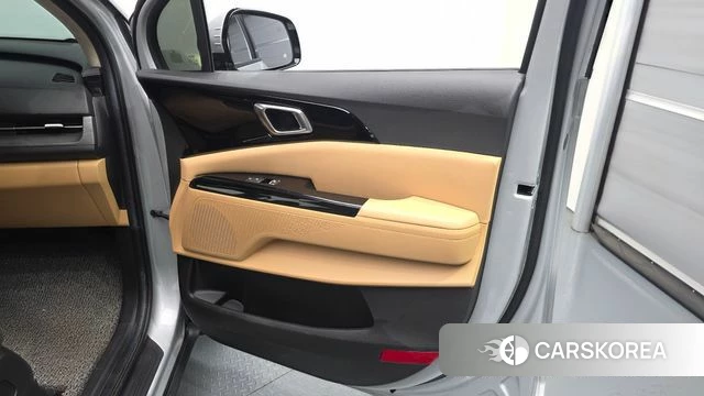 Kia Carnival 4th generation id 4656813 из Кореи 16