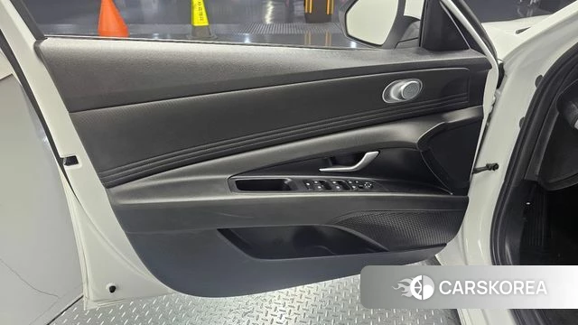 Hyundai Avante Hybrid (CN7) id 4618478 из Кореи 16