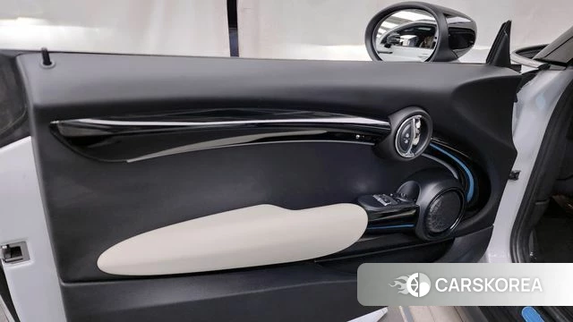 Mini Cooper S id 4316133 из Кореи 16