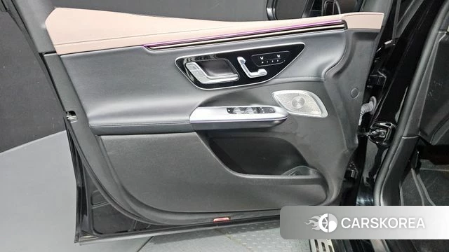 Mercedes-Benz EQE SUV X294 id 4854259 из Кореи 16