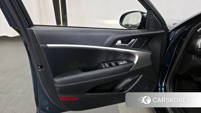 Genesis The New G70 id 4344662 из Кореи 16