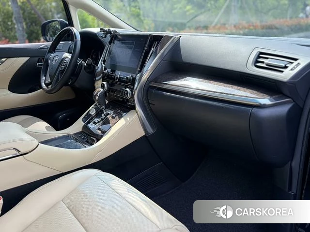 Toyota Elfa id 4307048 из Китая 16