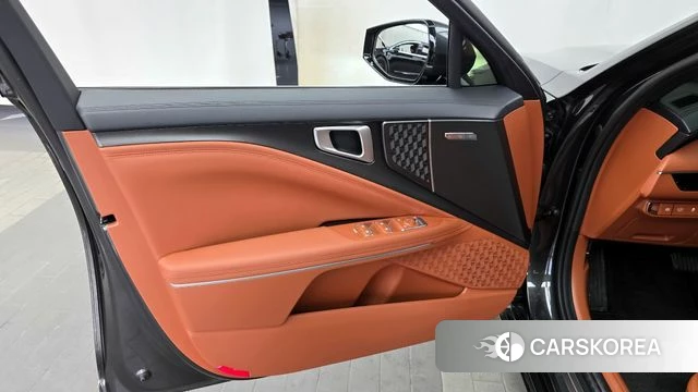 Kia The New K8 Hybrid id 4193975 из Кореи 16