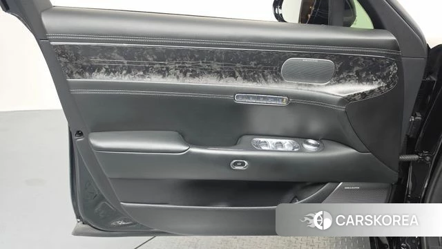 Genesis G90 (RS4) id 4389061 из Кореи 16
