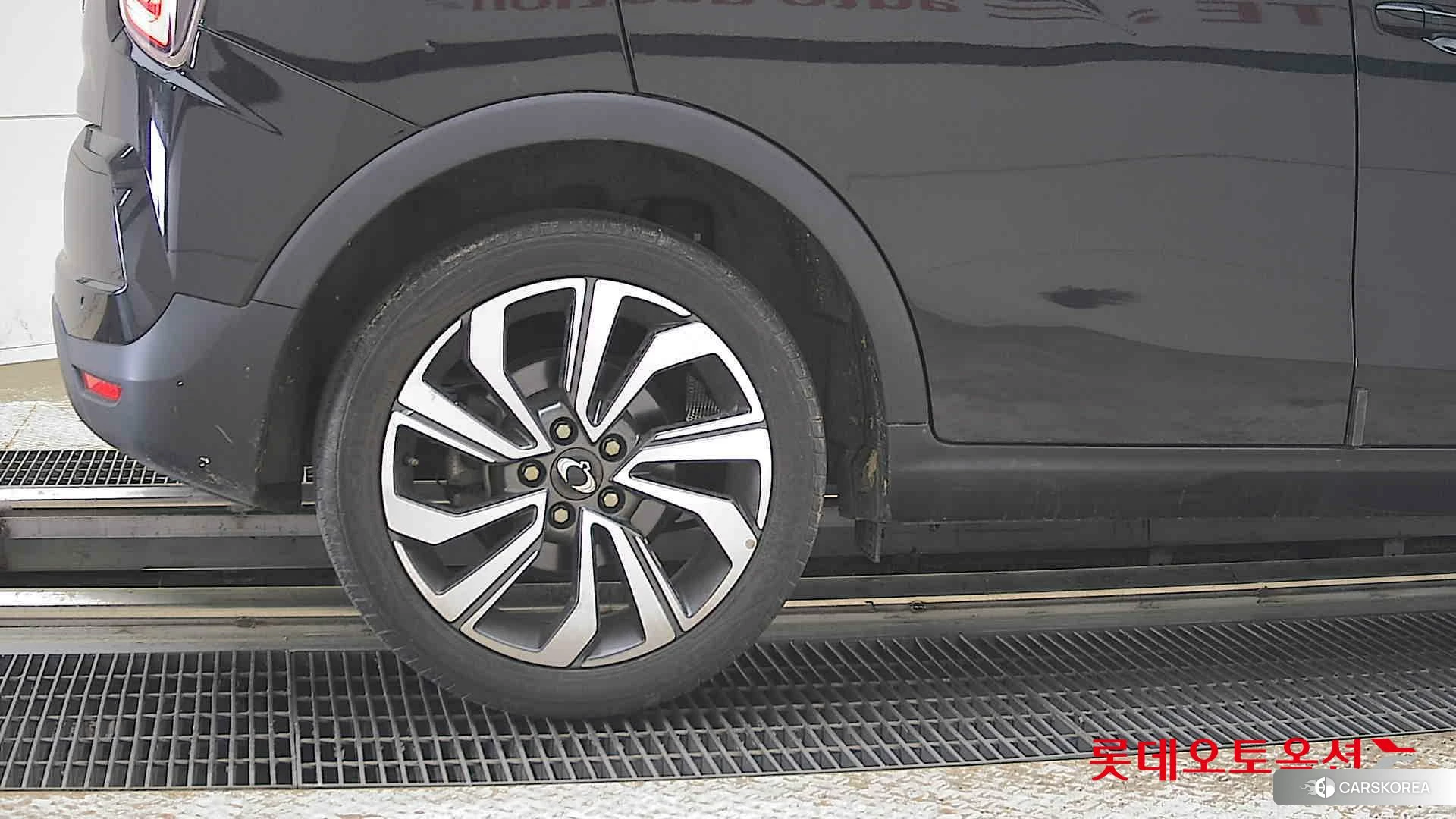 SsangYong Tivoli id 4289655 из Кореи 16