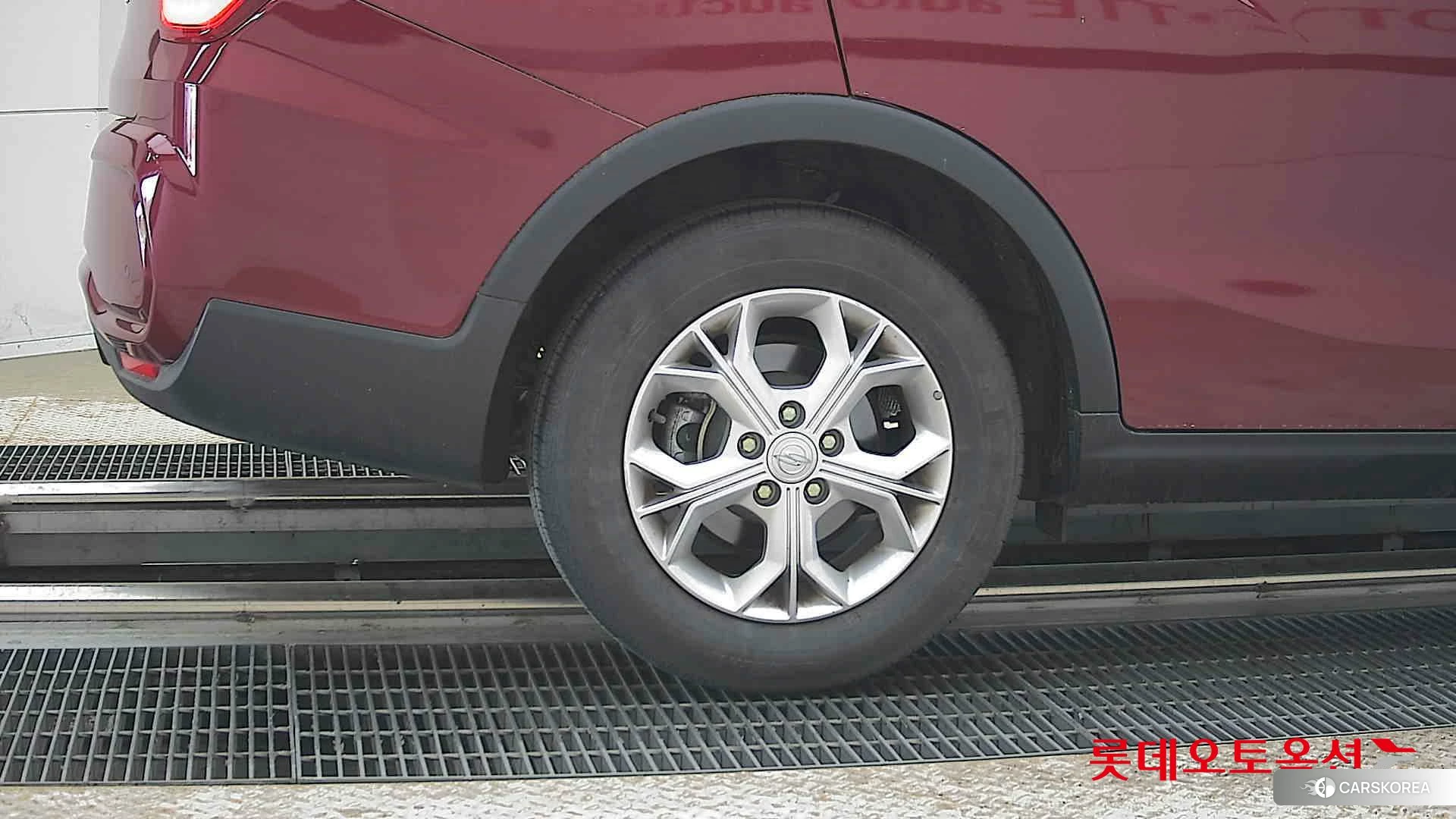 SsangYong Tivoli Air id 4296942 из Кореи 16