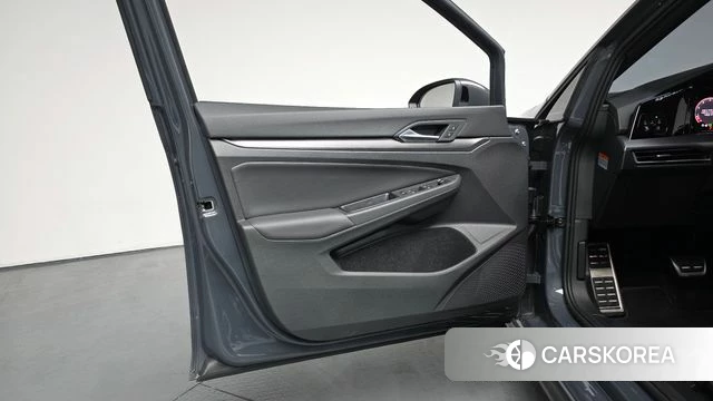 Volkswagen Golf 8th Generation id 4387735 из Кореи 16