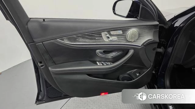 Mercedes-Benz E-Class W213 id 4721247 из Кореи 16