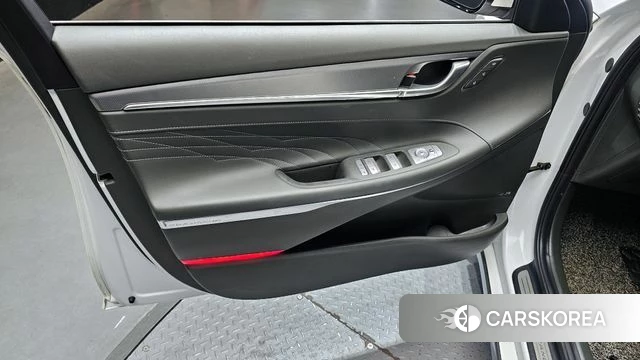 Hyundai The New Grandeur IG Hybrid id 4187779 из Кореи 16