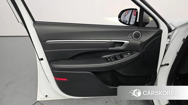 Hyundai Sonata D Edge Hybrid (DN8) id 4493598 из Кореи 16
