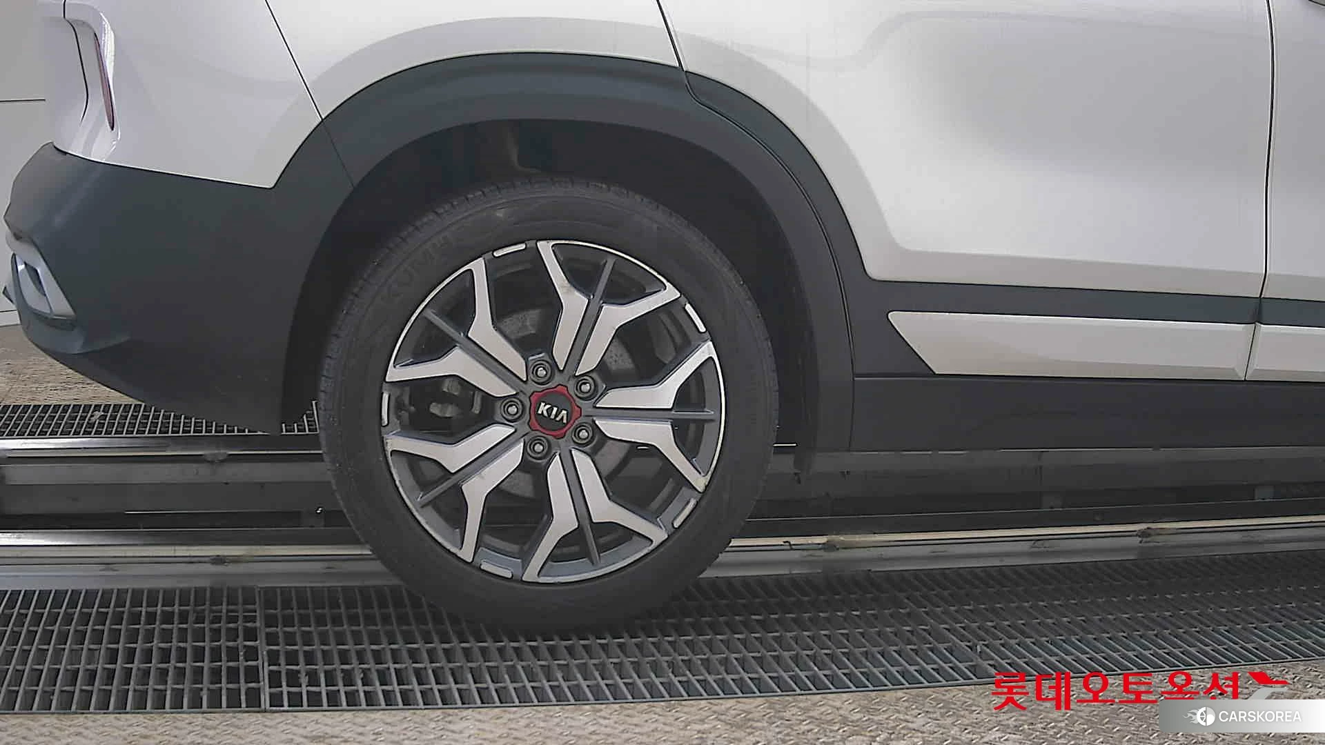 Kia Seltos id 3882156 из Кореи 16