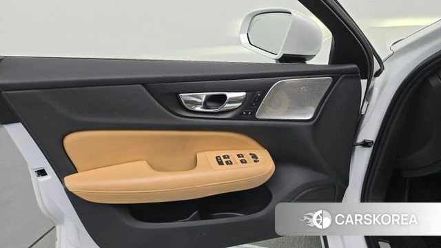 Volvo S60 3rd generation id 4187881 из Кореи 16