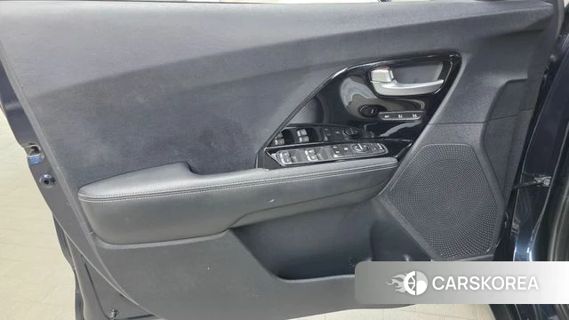 Kia The New Niro id 4836885 из Кореи 16