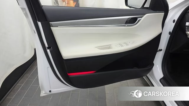 Hyundai The New Grandeur IG Hybrid id 4636864 из Кореи 16