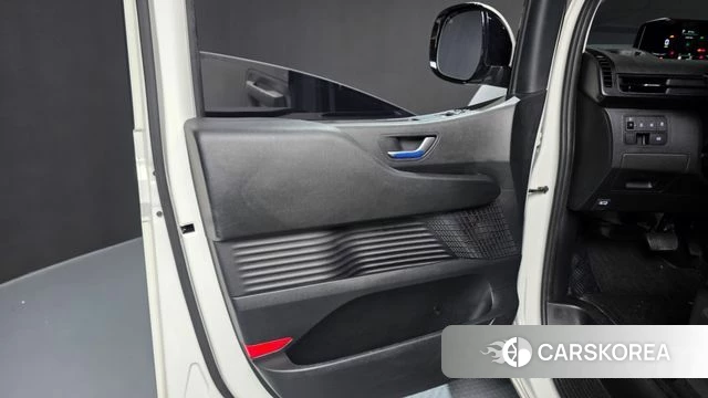 Hyundai Staria id 4593172 из Кореи 16