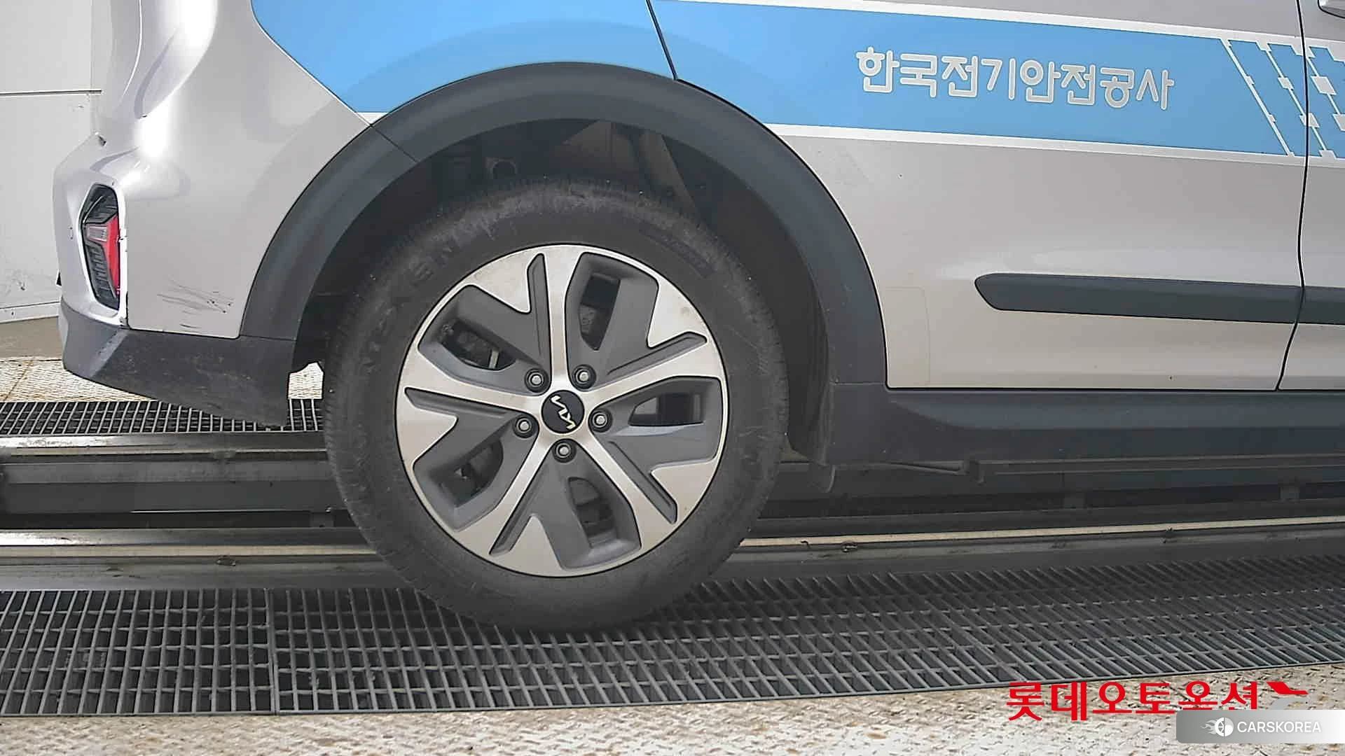 Kia Niro Plus id 4674156 из Кореи 16