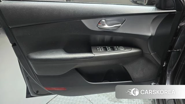 Kia The New K3 2nd generation id 4666142 из Кореи 16