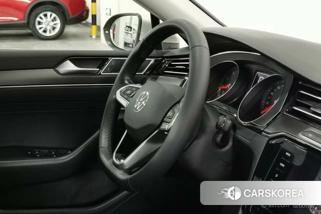 Volkswagen Magotan id 4314212 из Китая 16