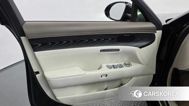 Genesis G90 (RS4) id 4725869 из Кореи 16