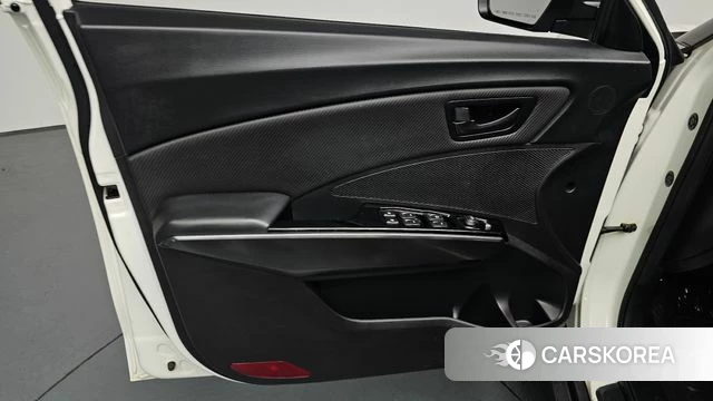 Ssangyong Berry New Tivoli id 4614686 из Кореи 16