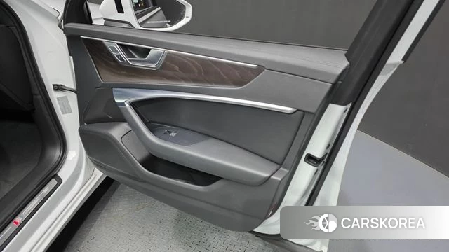 Audi A6 (C8) id 4196694 из Кореи 16