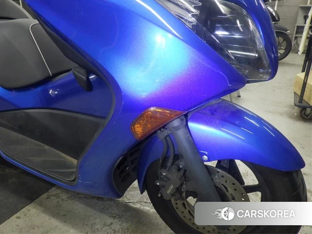 Honda FORZA Z id 3948294 из Японии 16