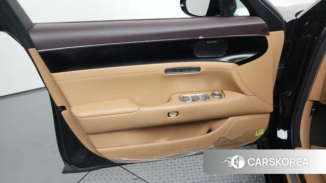 Genesis G90 (RS4) id 4726516 из Кореи 16