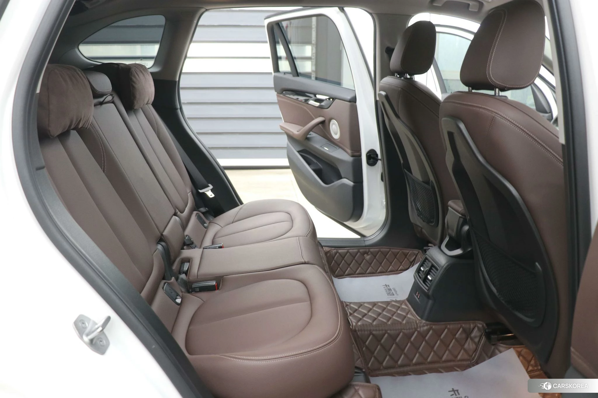 BMW X1 id 4467397 из Китая 16