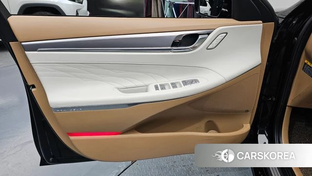 Hyundai The New Grandeur IG id 4759682 из Кореи 16