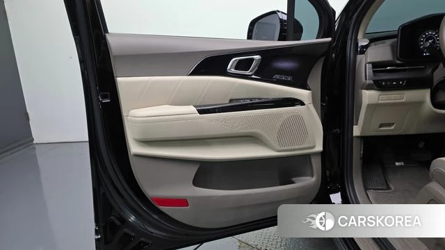 Kia Carnival 4th generation id 4893856 из Кореи 16
