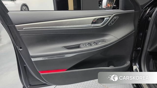 Hyundai The New Grandeur IG id 4692463 из Кореи 16