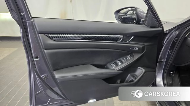 Honda Accord 10th Generation id 4530403 из Кореи 16