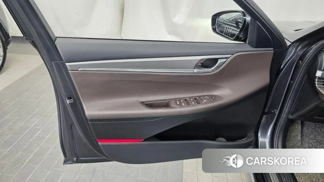 Hyundai The New Grandeur IG id 4580928 из Кореи 16