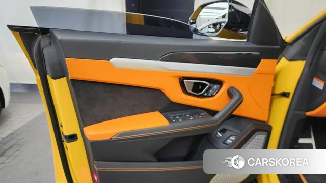 Lamborghini Urus id 4495521 из Кореи 16