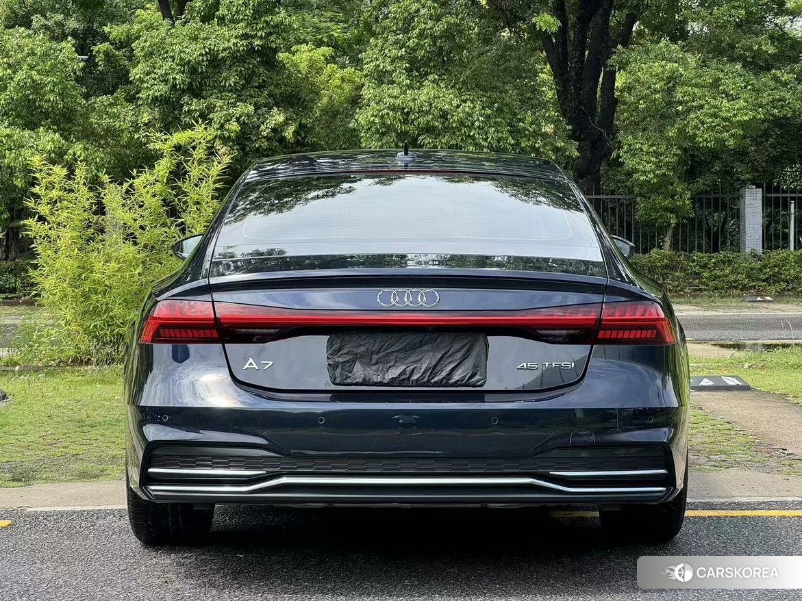 Audi A7 id 4455825 из Китая 16