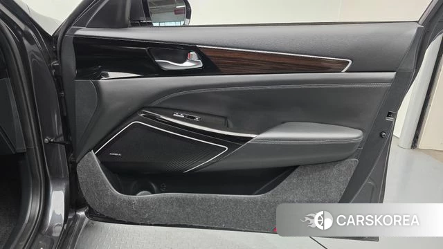 Kia Come New K7 id 4233009 из Кореи 16