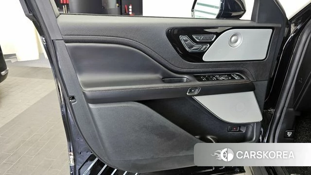 Lincoln Aviator 2nd generation id 4222995 из Кореи 16