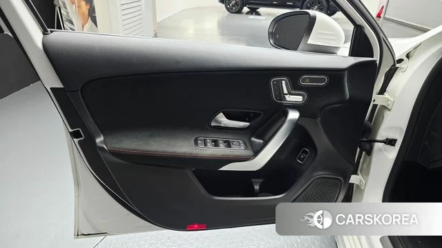 Mercedes-Benz A-Class W177 id 4309509 из Кореи 16