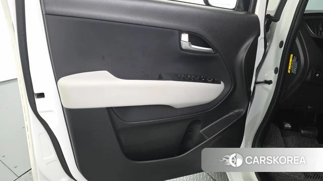 Kia The New Kia Ray id 4630345 из Кореи 16